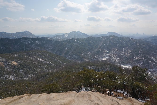 Private Bukhansan Hiking Tour (More Members Less Cost per Person) - Booking Process and Flexibility