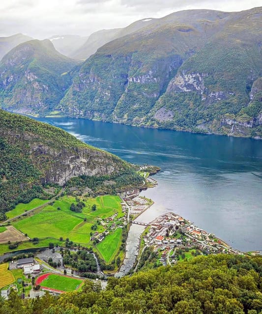 Private Guided Tour - Nærøyfjord Cruise and Flåm Railway - Booking Information