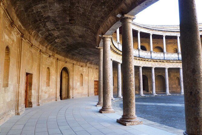 Private Tour of the Alhambra to Travel Back in Time. NO TICKETS - Tips for Your Visit