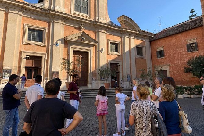 Private Tour - Trastevere and Villa Farnesina - Meeting and End Points