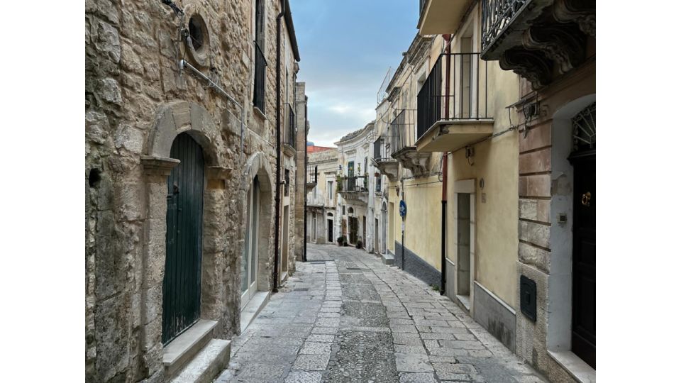 Ragusa Ibla: Guided Tour With Food Tasting - Customer Reviews