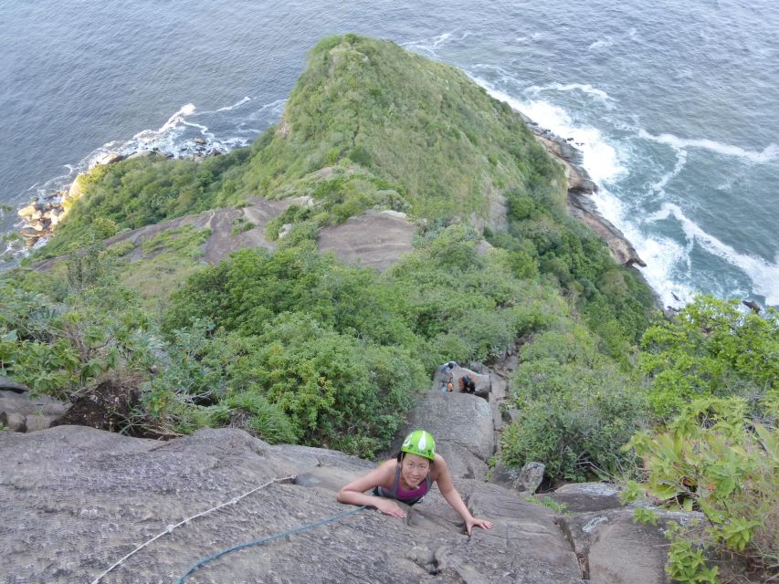 Rio: Sugar Loaf Hiking - Visit Rio's Best Attraction Hiking - Recommended Gear