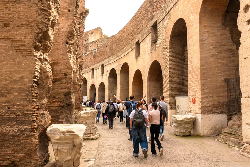 Rome: Colosseum, Forum, and Palatine Tour - What to Bring