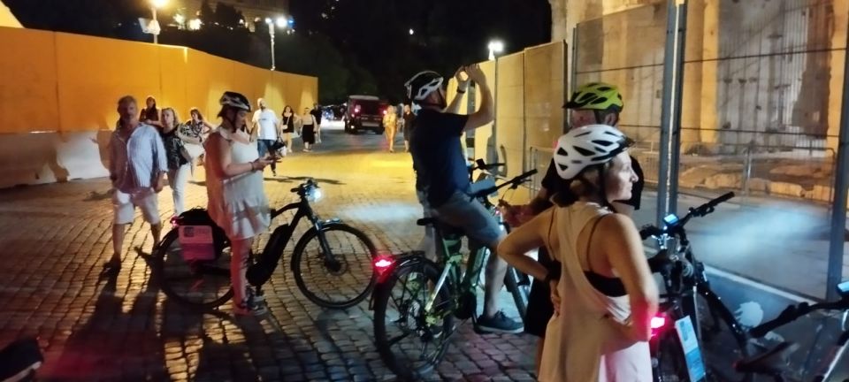 Rome: Guided Ebike Evening Tour With Typical Product Tasting - Tour Itinerary