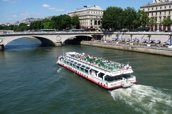 Seine River Sightseeing Guided Cruise by Vedettes Du Pont Neuf - Tips for Travelers