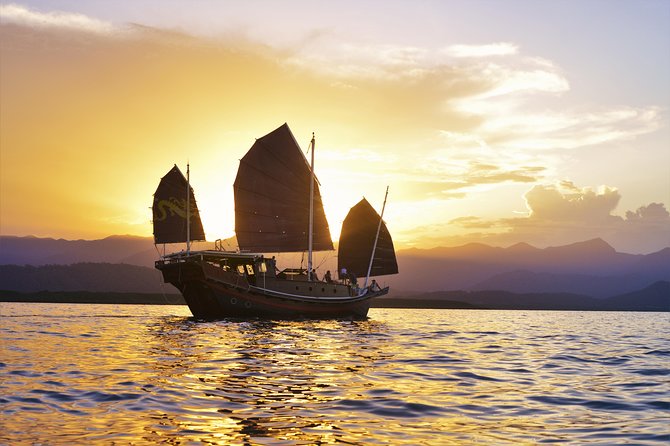 Shaolin Sunset Sailing Aboard Authentic Chinese Junk Boat - Guest Experiences and Testimonials