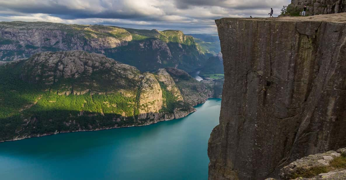 Stavanger Pulpit Rock Guided Private Hike With Hotel Pickup - What to Expect on the Hike