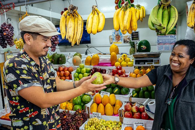 The 10 Tastings of Lima With Locals: Private Street Food Tour - Meeting and Pickup Details