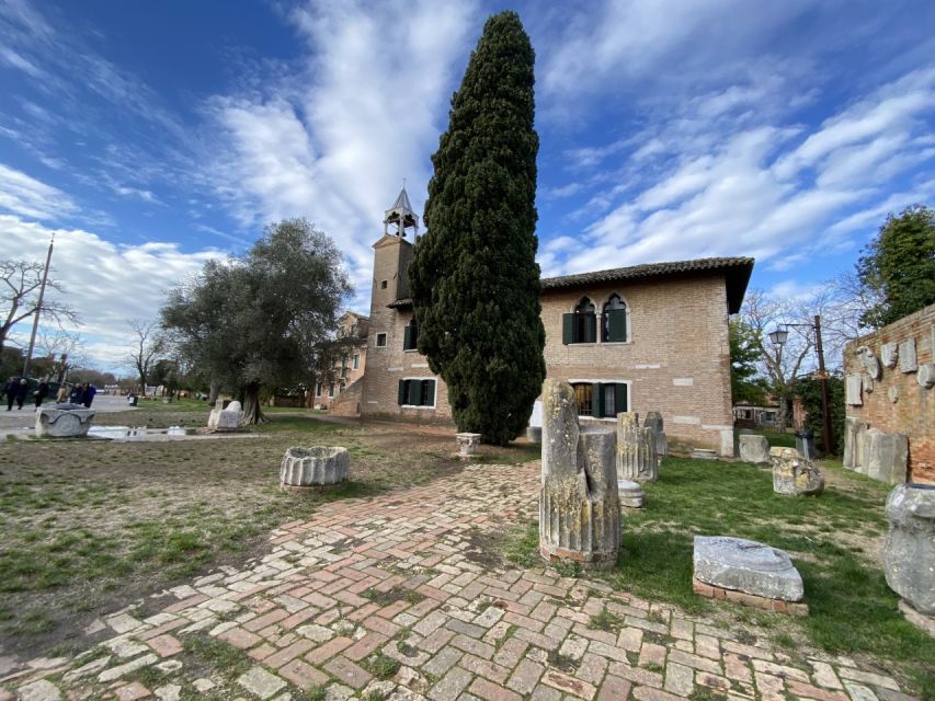 The Islands of Venice. Torcello Burano Murano - Transportation Options