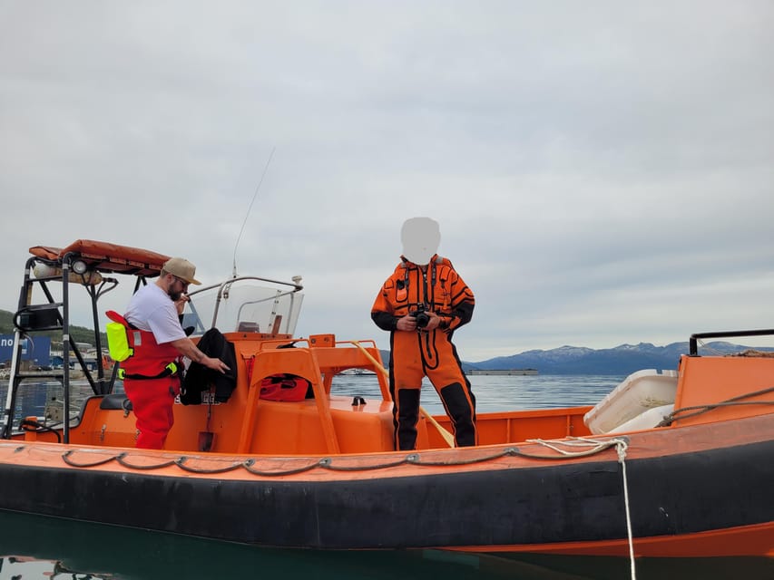 Tromsø: Ice Swimming in Survival Suit - What to Bring