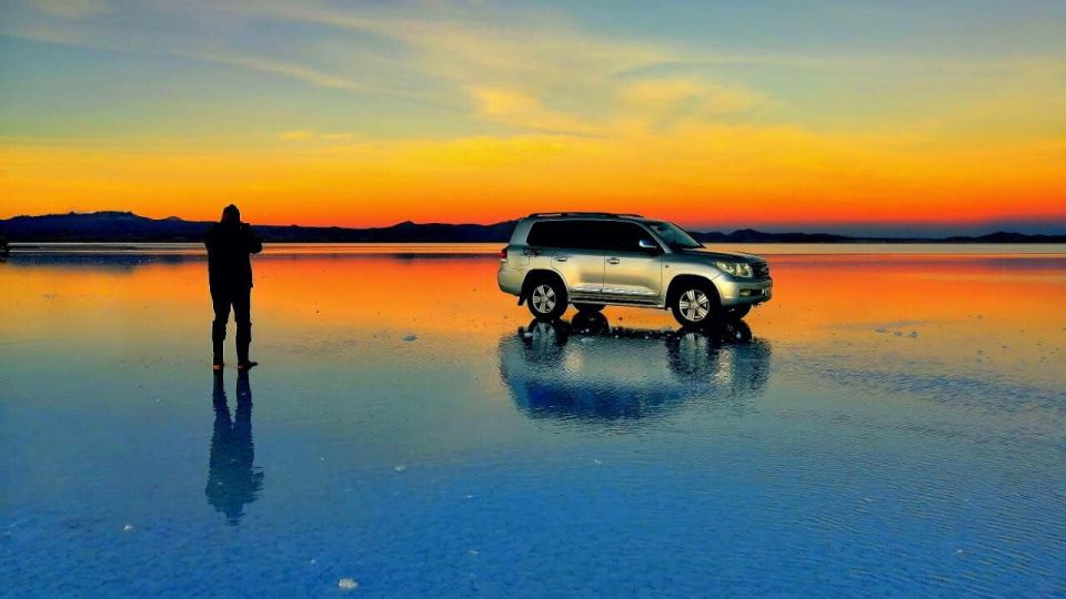 Uyuni Salt Flats 2-Day Private Tour With Tunupa Volcano - Booking and Payment Options