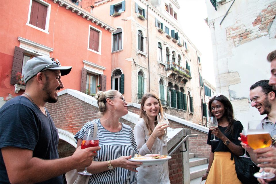 Venice: Local Secrets of Venice Tapas & Wine Walking Tour - Customer Reviews