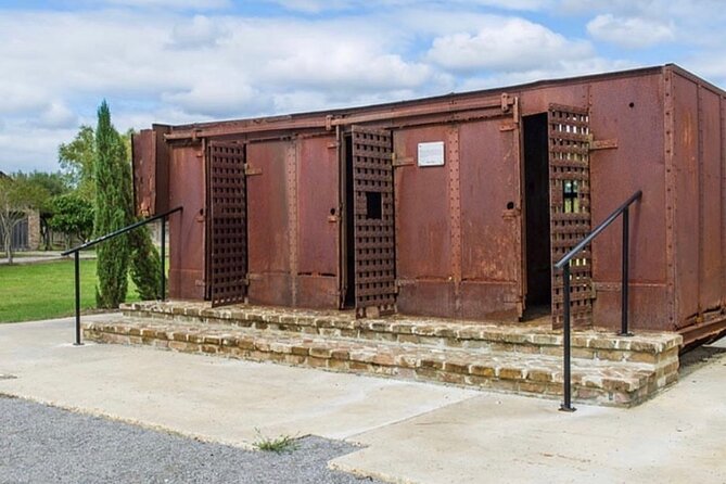 Whitney Plantation Tour With Transportation From New Orleans - Visitor Experiences