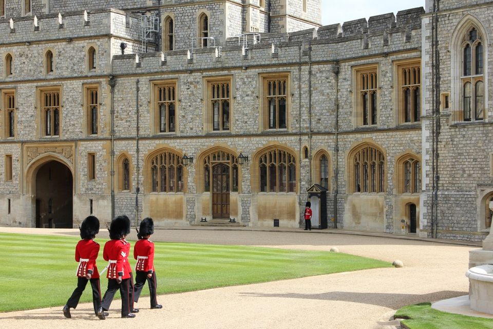 Windsor Castle Hampton Court Palace Private Tour With Ticket - Transportation and Accessibility