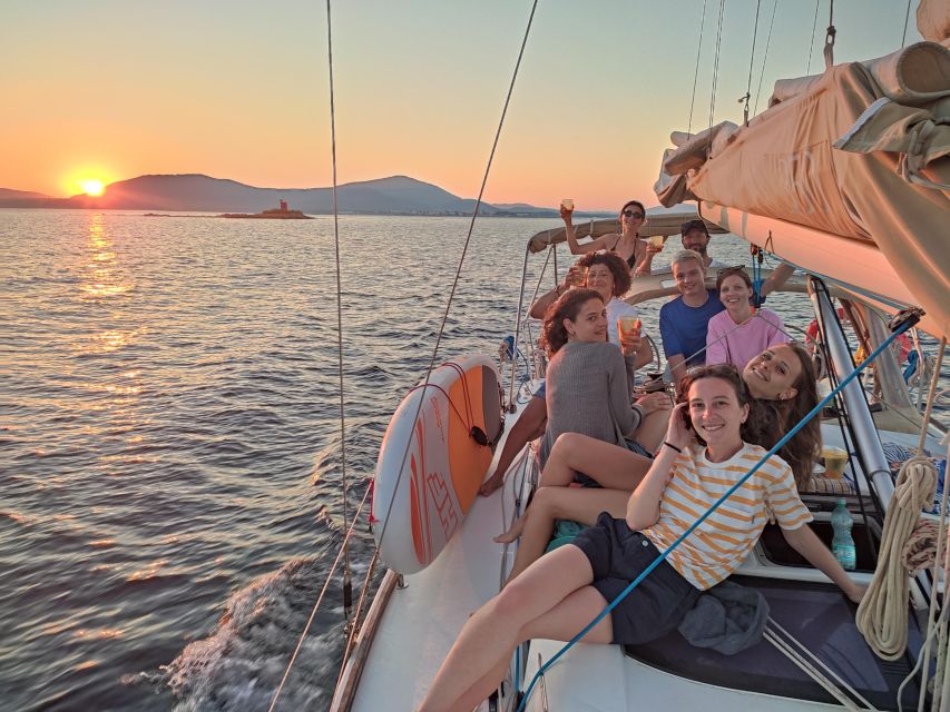 Alghero: Sunset Sailing Aperitif Experience - Customer Ratings and Reviews