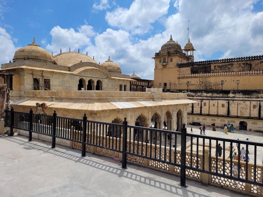 Amber Fort Skip-The-Line E-Tickets & Guide Jaipur Transfers - Transfer Details