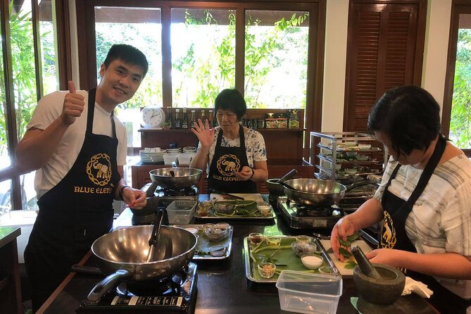 Blue Elephant Thai Cooking Class With Market Tour in Phuket - Class Reviews and Ratings