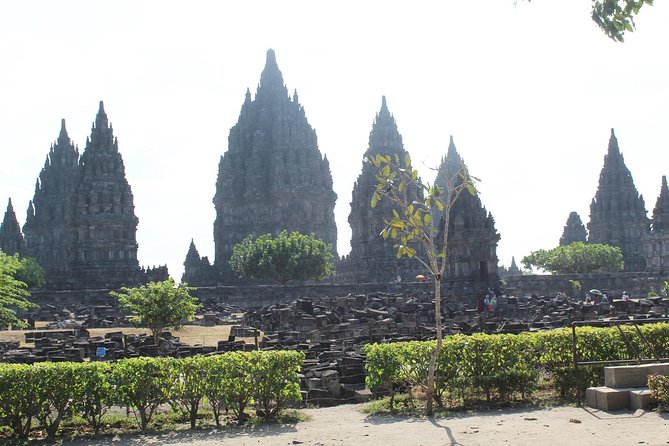 Borobudur Sunrise and Temples Tour From Yogyakarta - Borobudur Sunrise Experience