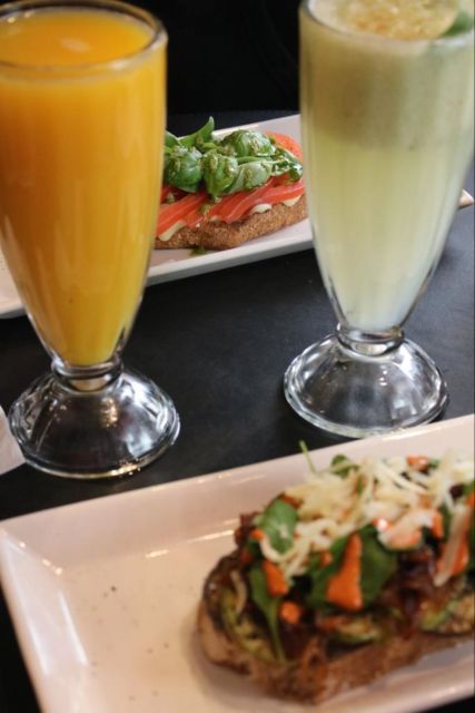 Brunch for 2 at Café Thibon - 85 Years of History - Location and Accessibility