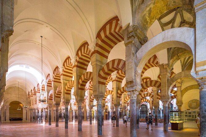 Cordoba Tour With Mosque, Synagogue and Patios Direct From Malaga - Tips for Enjoying Your Visit