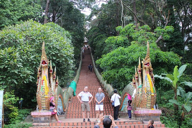 DONT Miss It ! Doi Suthep Temple+ Hmong Village (Or Bhubing Palace) - Reviews and Ratings