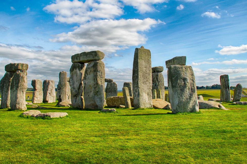 From London: Stonehenge Half-Day Tour - Tips for Visitors