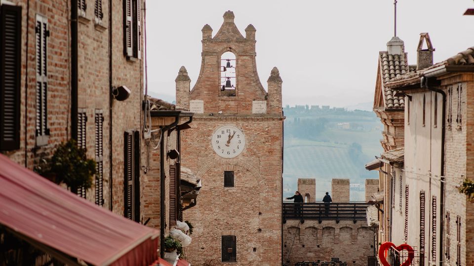 Gradara: Entry Ticket to The Gradara Castle and Guided Tour - Customer Reviews Overview