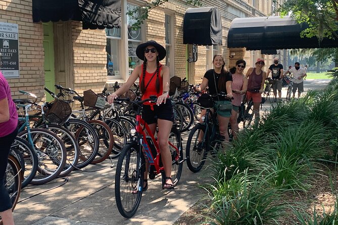 Historical Bike Tour of Savannah and Keep Bikes After Tour - Exploring Savannah on Two Wheels