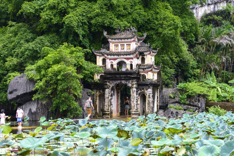 Hoa Lu-Mua Cave-Tam Coc-Bich Dong-Thung Nham National Park - Customer Reviews