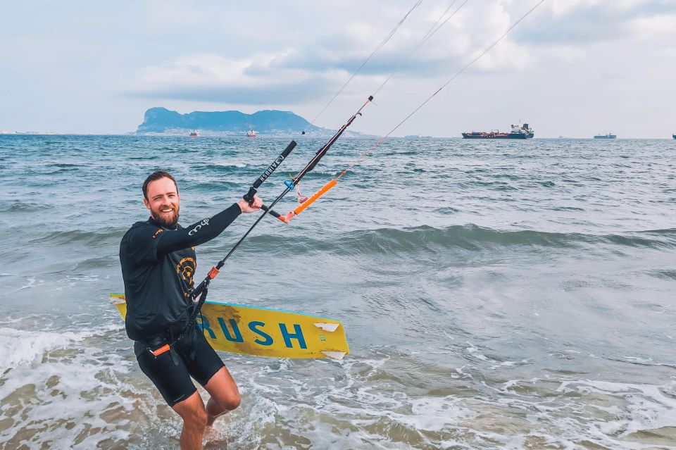 Kitesurfing in Tarifa - Wind Condition Adaptability