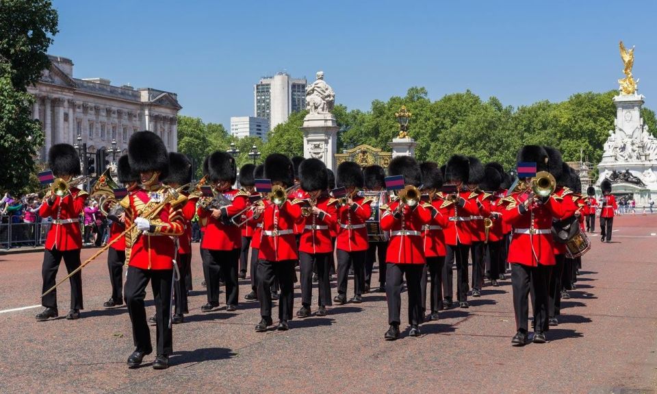 London: Private Tour “From Big Ben to Buckingham” - Booking Information