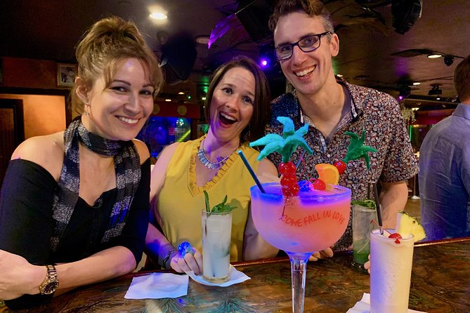 Mojitos, Appetizers & Salsa Lessons at Mangos Miami Beach - Accessibility Features