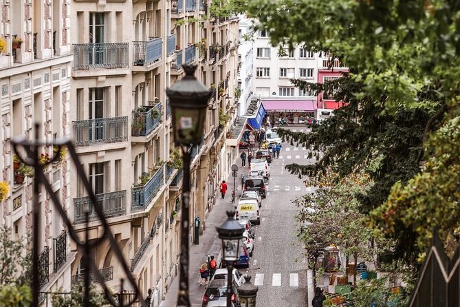 Montmartre Tour With a Local Guide: Private & 100% Personalized - Pricing and Booking Options