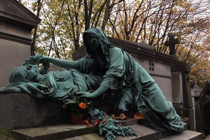 Pere Lachaise Cemetery Paris - Exclusive Guided Walking Tour - Traveler Reviews and Experiences