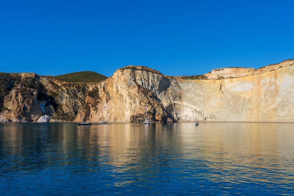 Ponza: Island & Palmarola Cruise With Swimming & Lunch - Customer Experiences