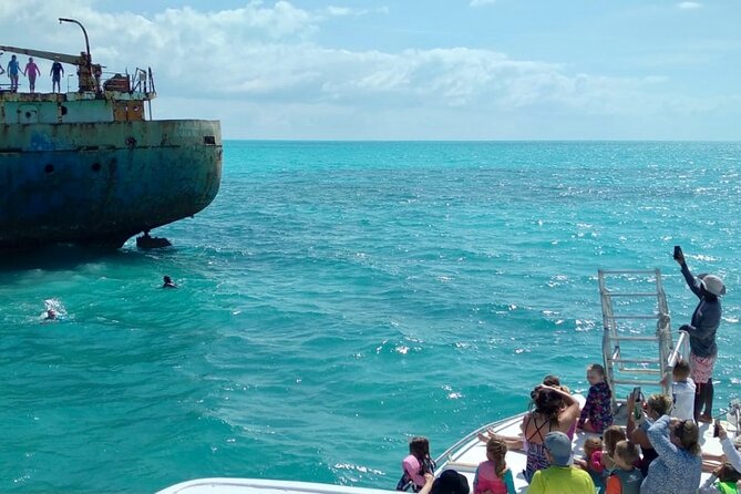 Private Catamaran Tour With Snorkel in Providenciales - How to Book Your Tour