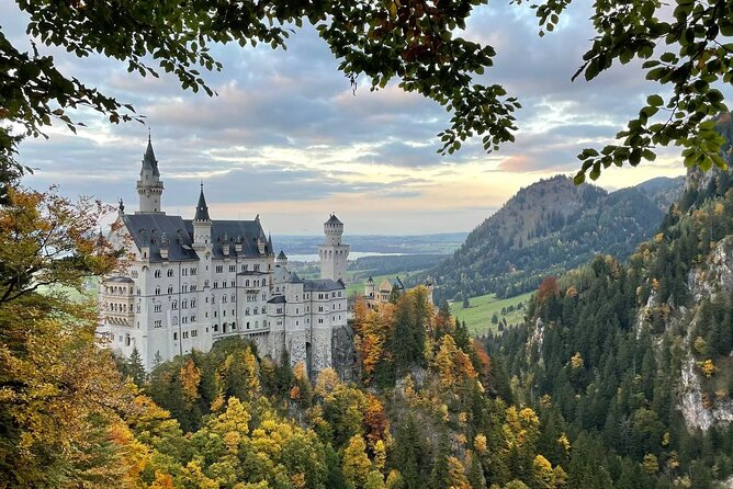 Private Full-Day Tour of Neuschwanstein Castle From Innsbruck - Local Cuisine and Dining