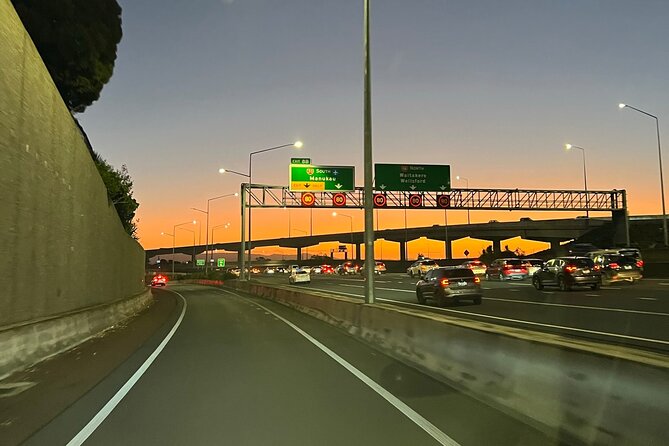 Private Transfer From Auckland Domestic Airport To Auckland City - Booking Process