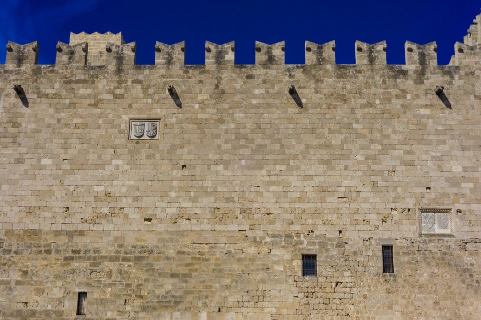 Rhodes Old Town Small-Group Walking Tour With a Guide - Group Sizes