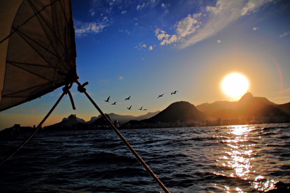 Rio De Janeiro: Boat Tour With Drinks and Swimming - Booking and Cancellation Policy