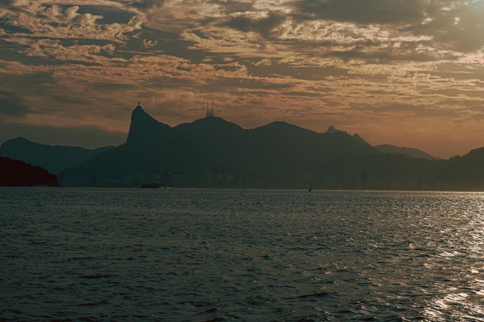 Rio De Janeiro: Unforgettable Sunset Boat Tour - Customer Feedback