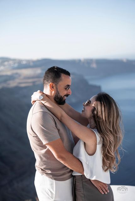 Santorini: Photoshoot in Oia or Imerovigli 30 Edited Photos - Meeting Point and Cancellation