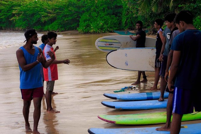 Surfing Lessons at Unawatuna - Tips for First-Time Surfers