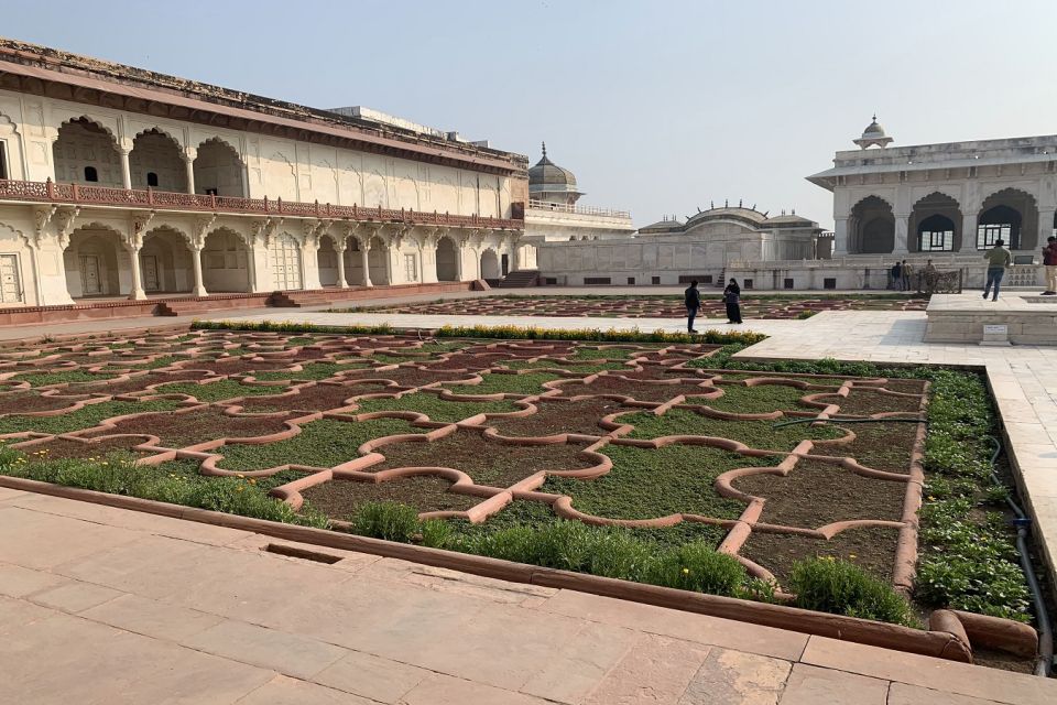 Tajmahal With Mausoleum Skip The Line Ticket With Guide - Booking Process and Payment