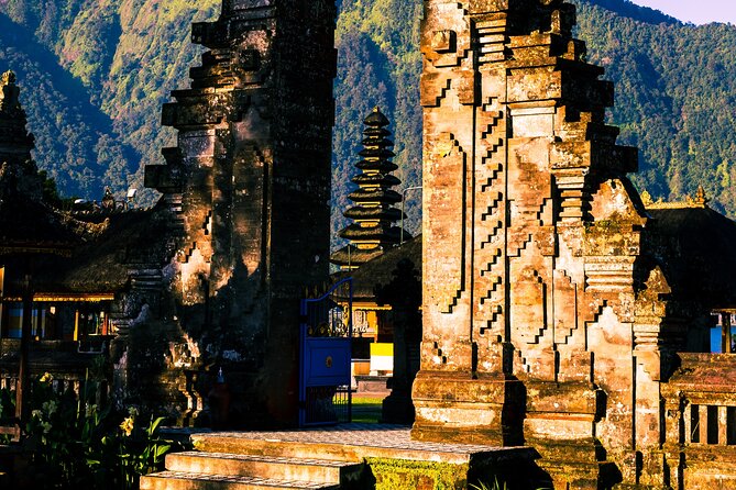 Tanah Lot - Jatiluwih (UNESCO) - Beratan Lake - Hidden Hill (Wanagiri) - FREE WI-FI - Amenities and Inclusions