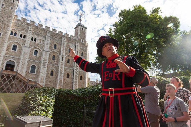 Tower of London Tour With a Beefeater Private Meet & Greet - Accessibility Information