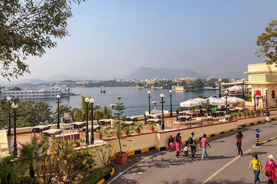 Udaipur: City Palace Museum Tour and Lake Pichola Boat Tour - Inclusions and Exclusions