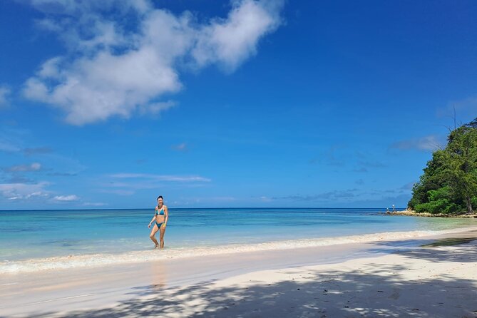 6-Hours Guided Stingray Tour in the East Coast of Antigua - Booking and Cancellation Policy