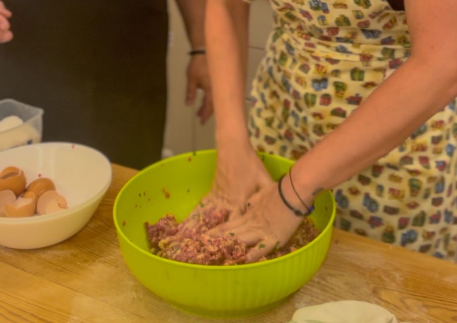 A Casa Mia: Italian Cooking Classes With Italian Family - Location and Accessibility