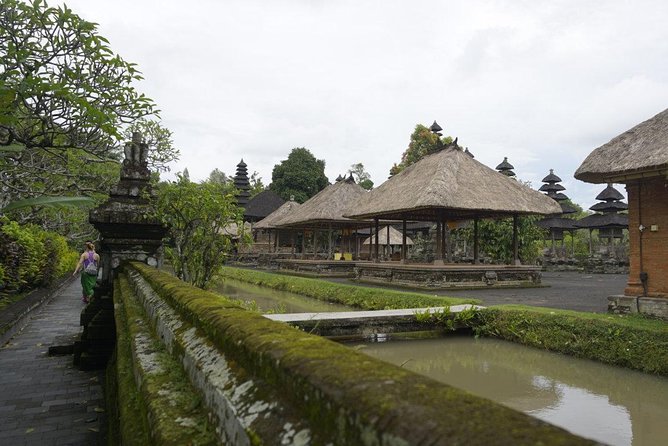 Bali Private Tour Waterfall With Tanah Lot Temple - What to Expect